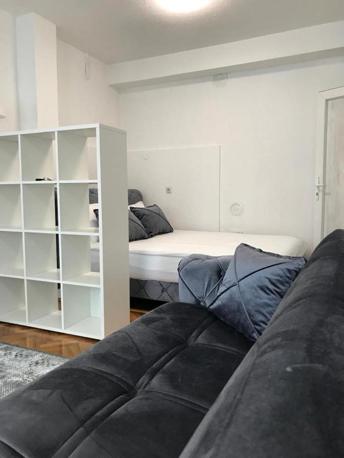 Apartamento Stan Na Dan Novi Pazar Exterior foto