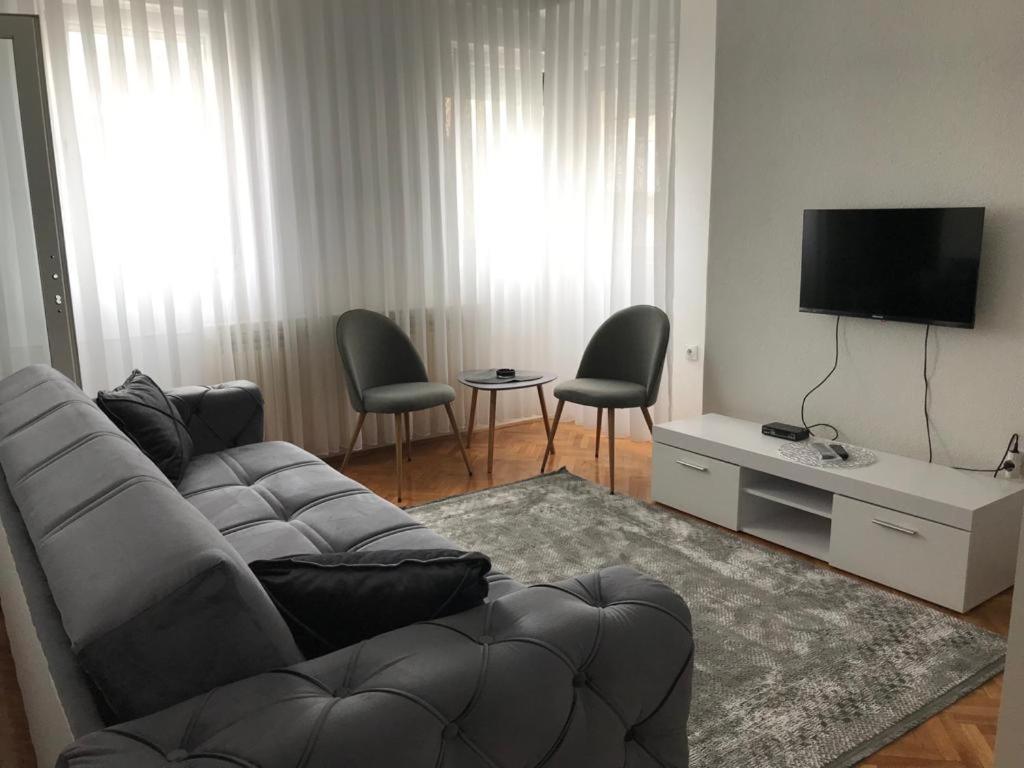 Apartamento Stan Na Dan Novi Pazar Exterior foto